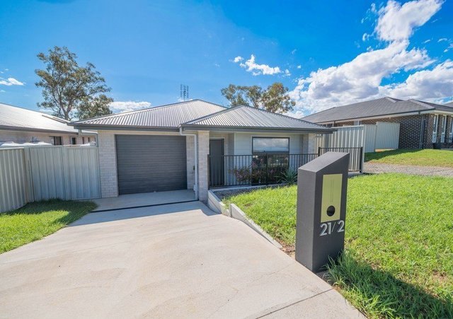 2/21 Rosewood Avenue, NSW 2870