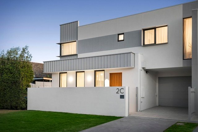 2C Regworth Court, VIC 3191