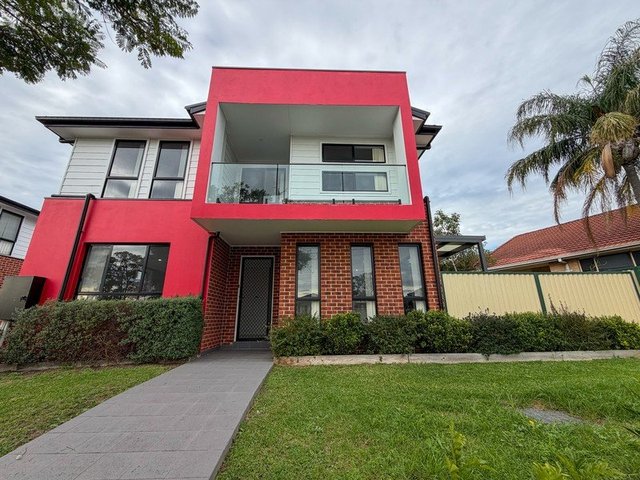 11/8-12 Cumberland Road, NSW 2565