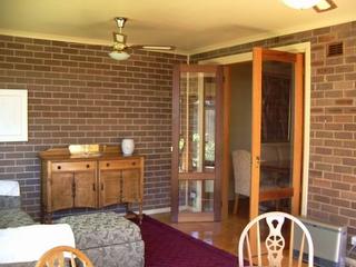 Family room (2005-03-04)