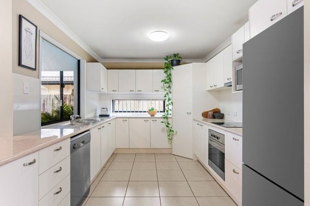 5 Alpinia Street, QLD 4556