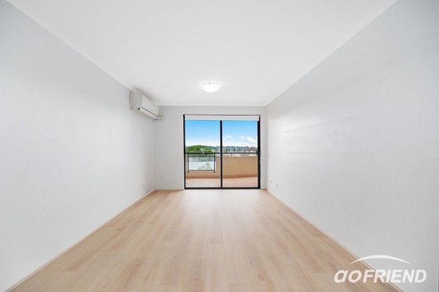 529/62-74 Beamish St, NSW 2194