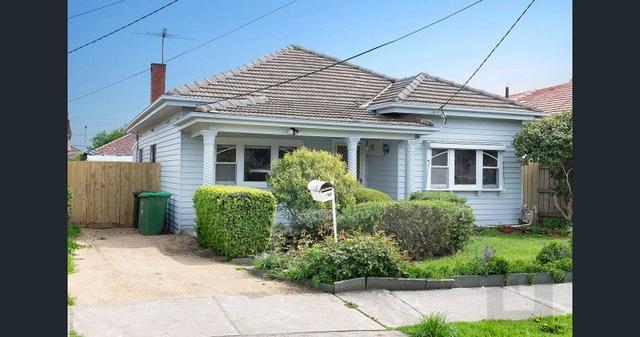10 Coral Avenue, VIC 3011