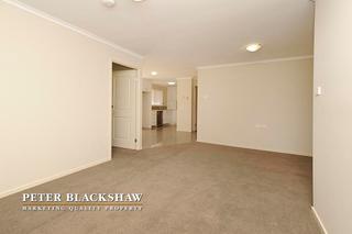 Family room (2013-03-20)