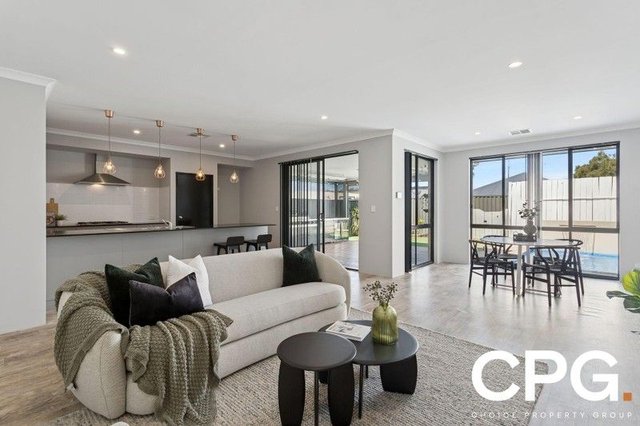 14 Gloss Street, WA 6055