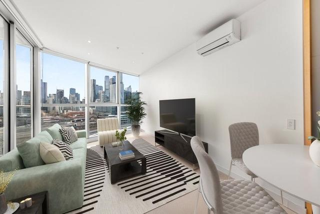 1903/241 Harbour Esplanade, VIC 3008