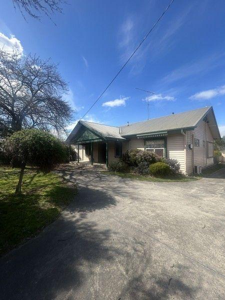 8 Latrobe Rd, VIC 3840