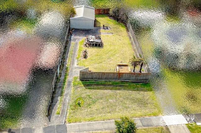 82 Service Road, VIC 3825