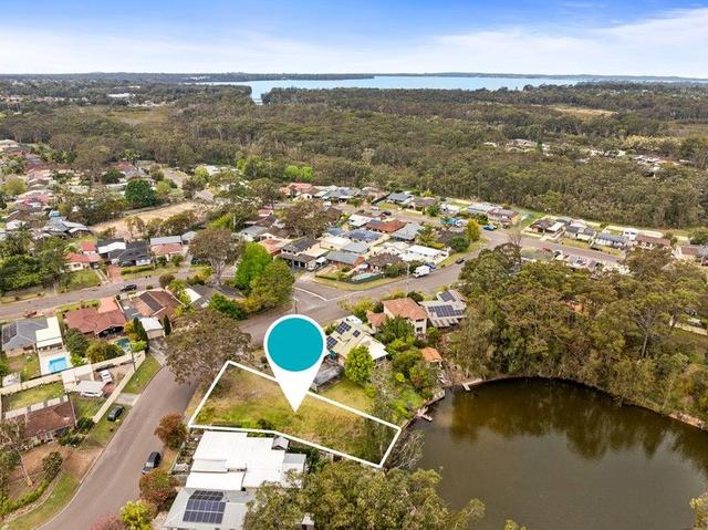 10 McKellar  Boulevard, NSW 2262