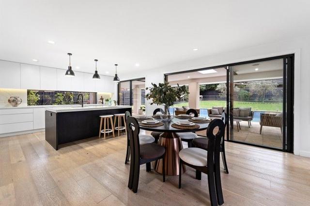 2 Sheldon Place, VIC 3150