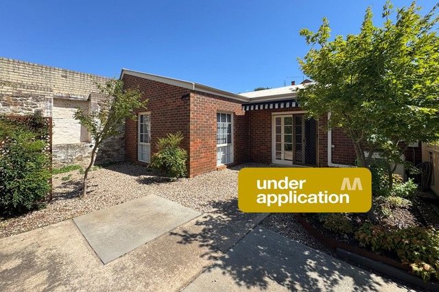 2/104 Mostyn Street, VIC 3450