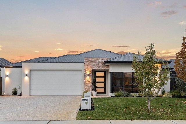 15 Colliford Street, WA 6069