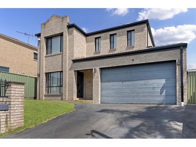 2 Bare Avenue, NSW 2170