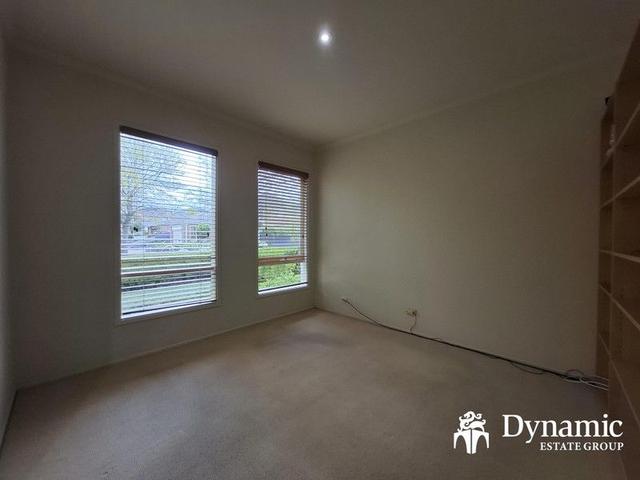 8 Westminster Cl, VIC 3130
