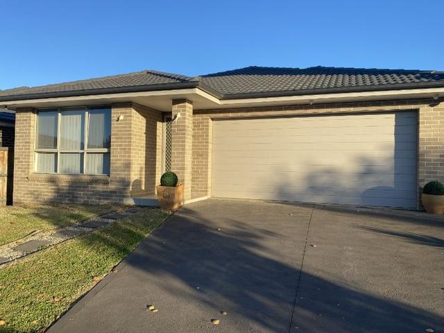71 Arkley Avenue, NSW 2559
