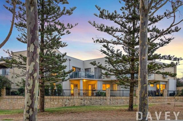 1/12 Burnley Way, WA 6036
