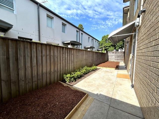 7/3 Moyes Street, NSW 2204