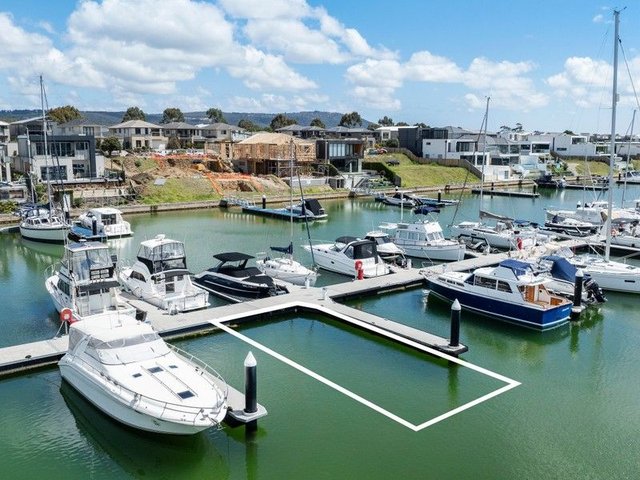 Berth Lot 5098 Martha Cove Waterway, VIC 3936