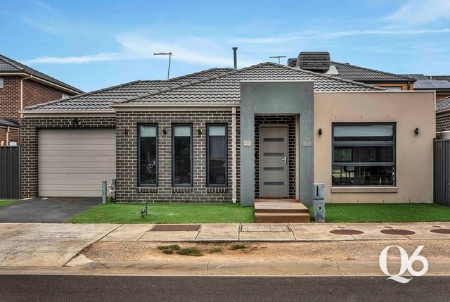 33 Mandalay Parade, VIC 3336