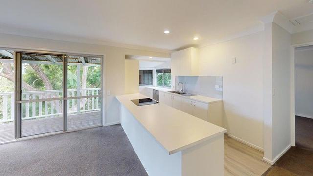 79 Crest Drive, QLD 4223