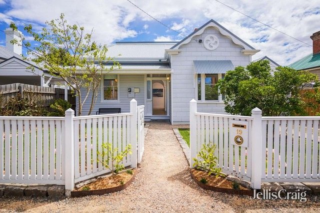 19 Lauriston Street, VIC 3444
