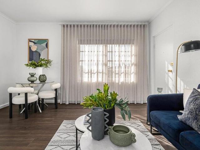 10/13 Beach Avenue, VIC 3184