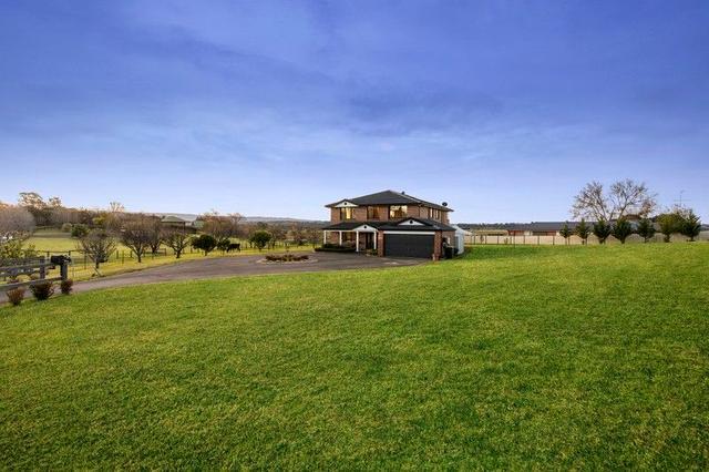 31 Strong Place, NSW 2753