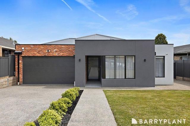 12 Peacock Close, VIC 3082