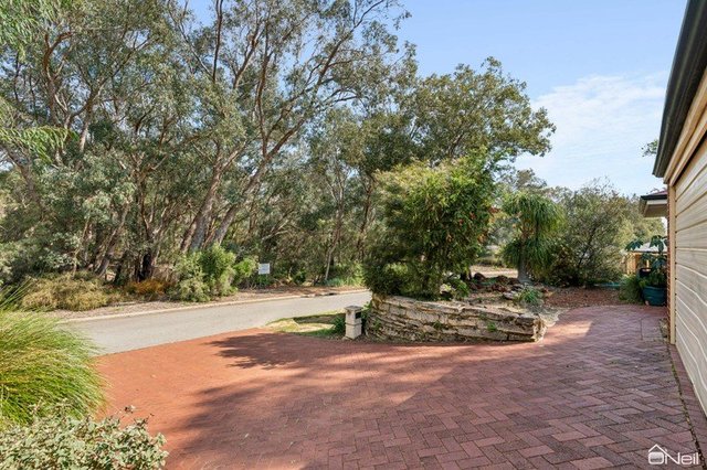 6 Megisti Place, WA 6111