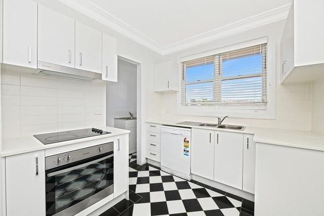 3/18 Queen  Street, NSW 2131