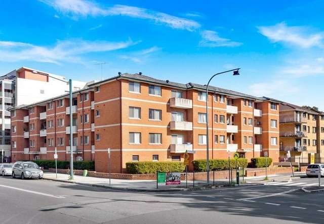 27/73-75 Goulburn St, NSW 2170