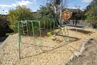 Kids Play area (2006-05-16)