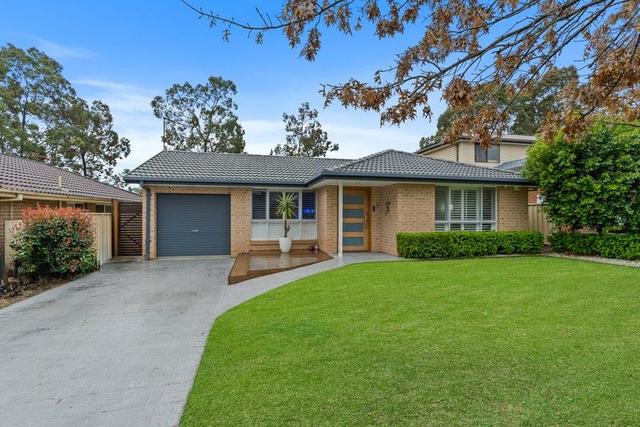 8 Hines Place, NSW 2567