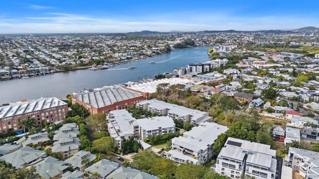 340/71 Beeston Street, QLD 4005