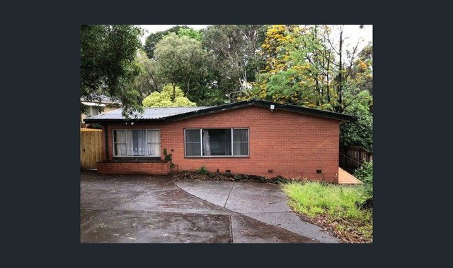 302 Lawrence Road, VIC 3149