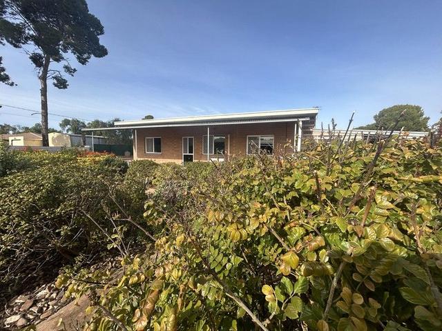 6 Cooper Street, SA 5710