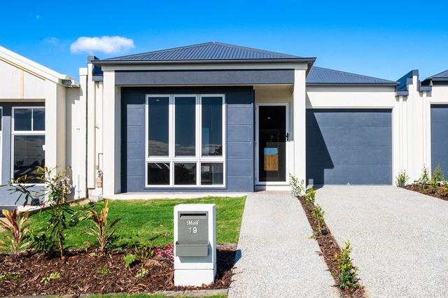 19 Daisy Street, QLD 4306