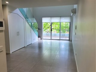Entry to Lounge