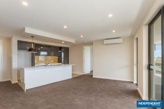 Griffith 25-115 Canberra Ave_03