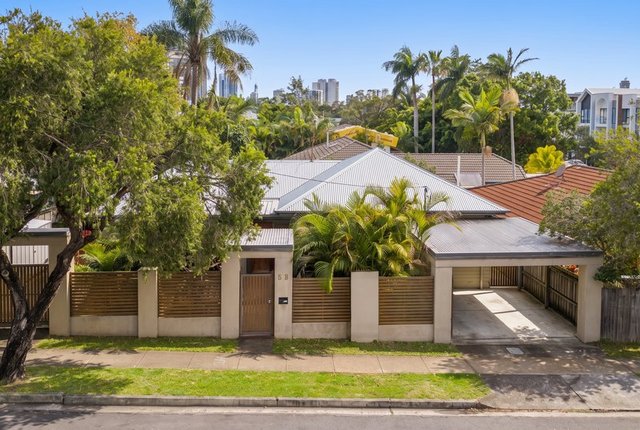 5B Tweed Street, QLD 4215