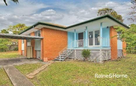 4 Ursa Street, QLD 4077