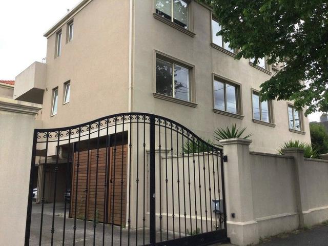 3/169 Wellington St, VIC 3031