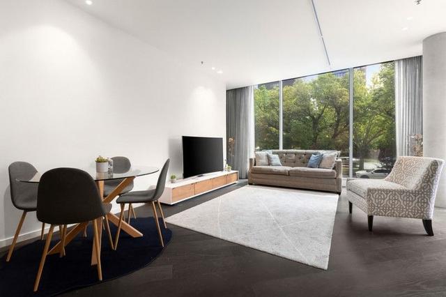 110/499 St Kilda Road, VIC 3000