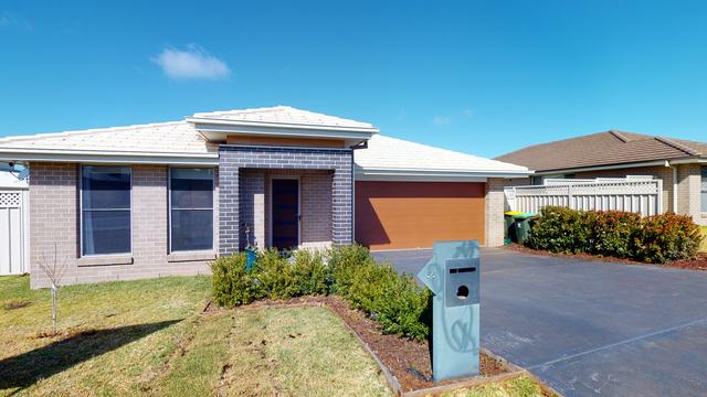 56 Champagne Drive, NSW 2830