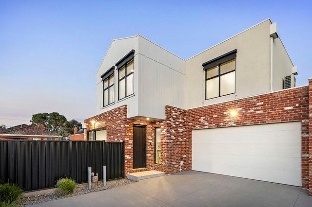 2/14 Sandra Avenue, VIC 3060