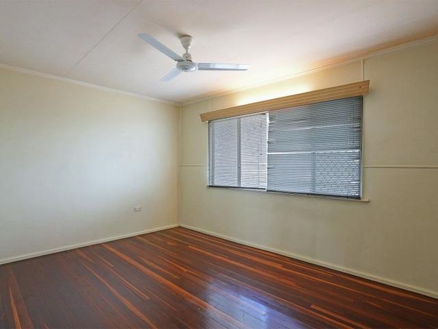 1/11 Bayswater  Terrace, QLD 4812