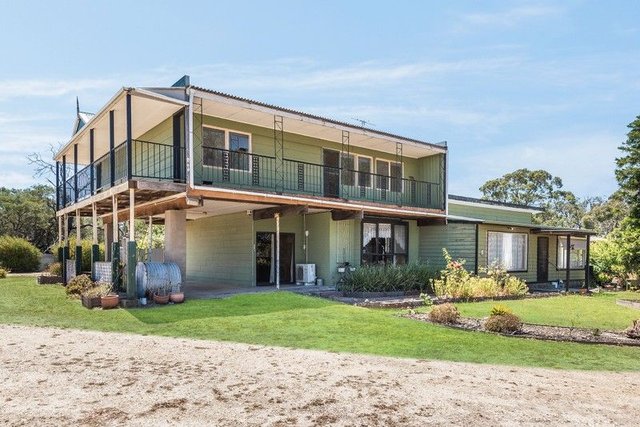 120 Clarkes Road, VIC 3213