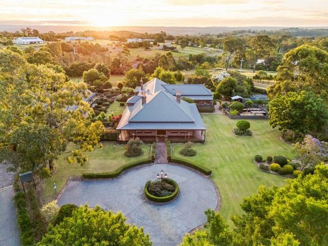 3 Clintara Crescent, NSW 2571