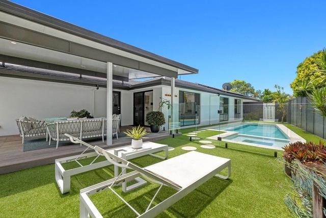 8 Newcastle Drive, NSW 2489