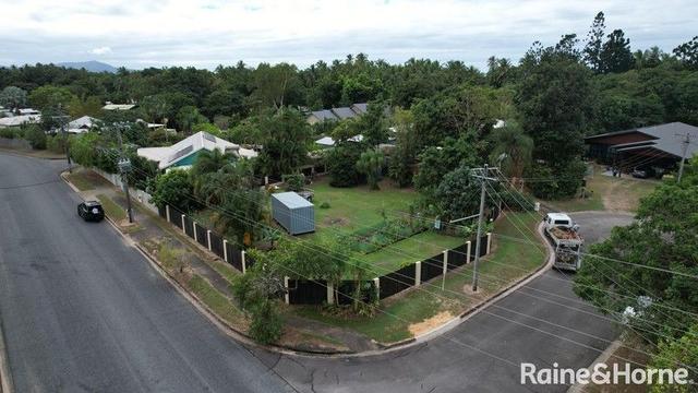 2 Calophyllum Close, QLD 4873